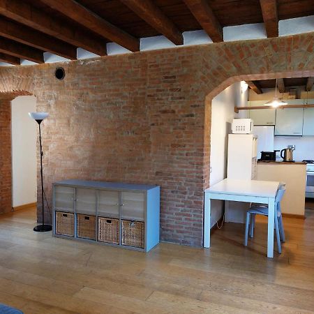 Апартаменты Naviglio House Милан Экстерьер фото